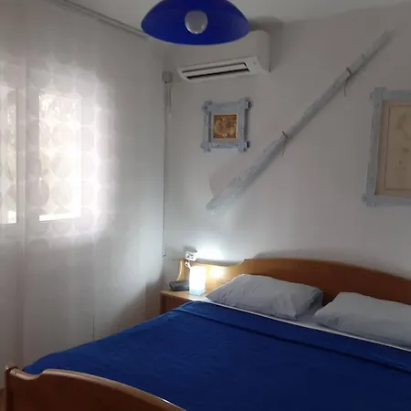 Corner Supetarska Draga - With Terrace And Sea View Apartament Supetarska Draga