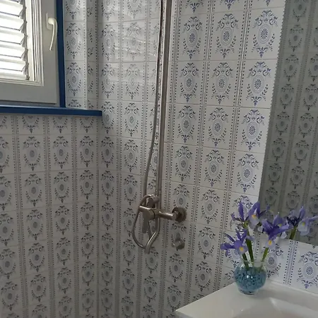 Corner Supetarska Draga - With Terrace And Sea View شقة